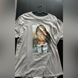 Forever 21 graphic tee